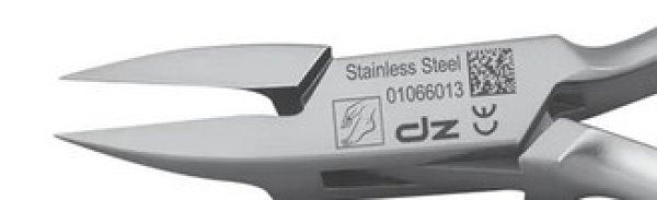 Eckenzange 13cm, lange schmale Schneide 16mm CE Eckenzange 13cm, lange schmale Schneide 16mm CE